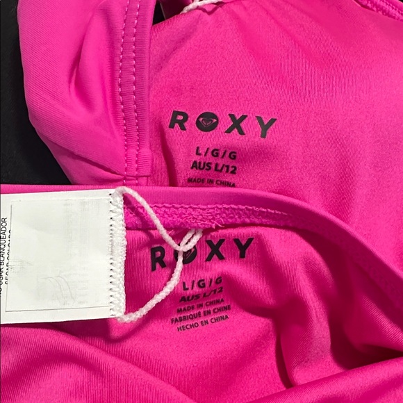 🌷 NWT Roxy Bikini - Picture 3 of 3